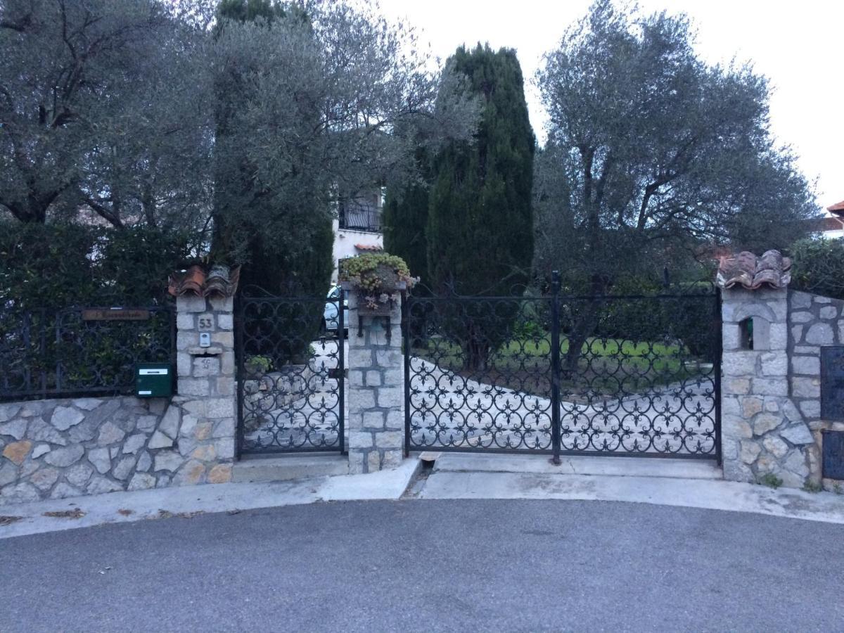 Appart 2 Pieces Independant Dans Villa Proche Centre Ville Au Calme Мандельє-ла-Напуль Екстер'єр фото