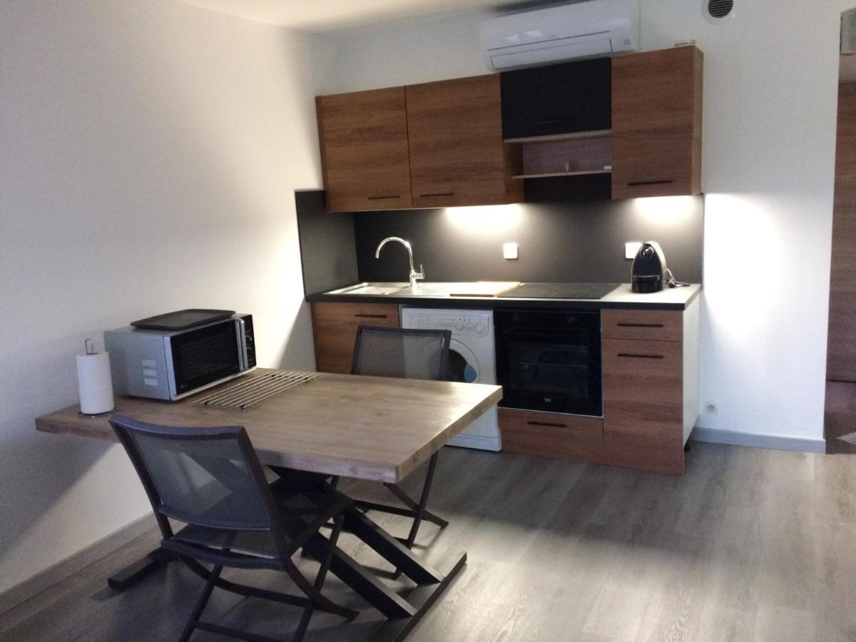 Appart 2 Pieces Independant Dans Villa Proche Centre Ville Au Calme Мандельє-ла-Напуль Екстер'єр фото